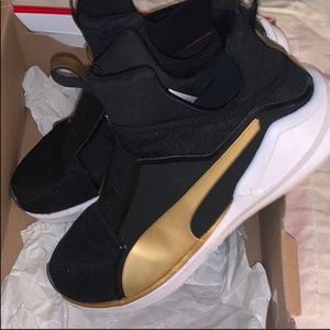 Puma women’s sneakers